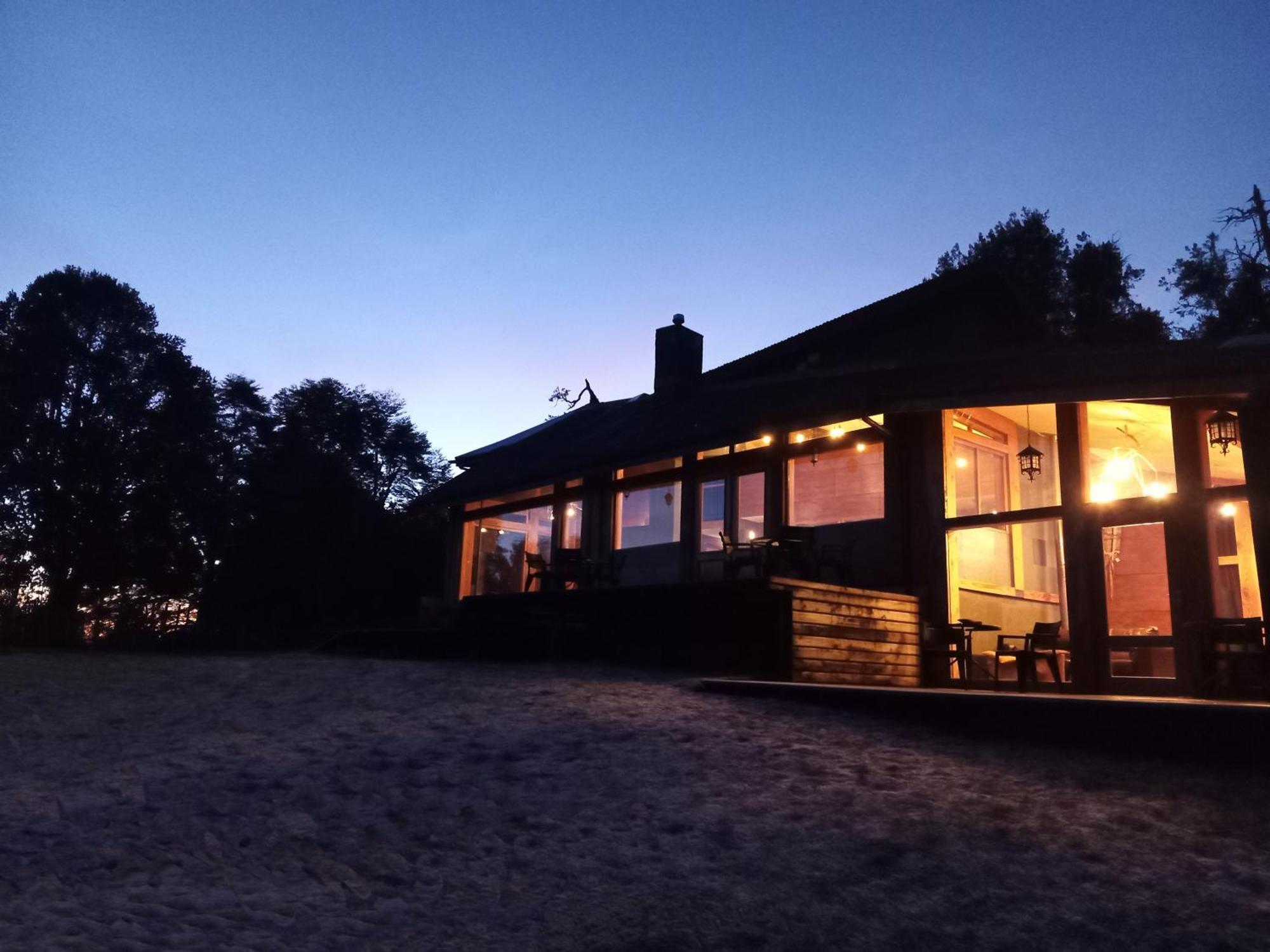 פויהווה Lodge El Taique מראה חיצוני תמונה